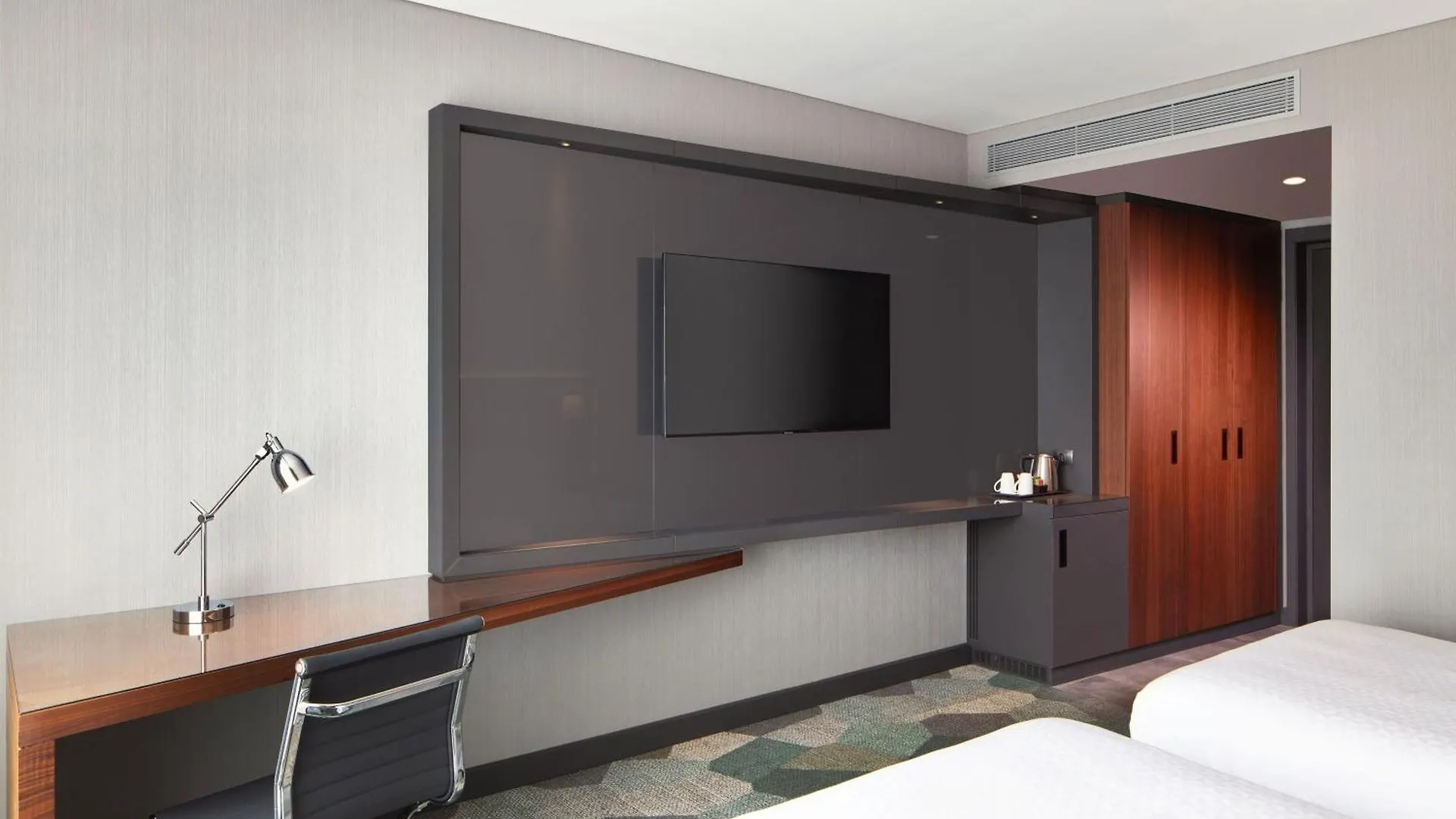 Four Points By Sheraton Istanbul Kagithane 4*,
