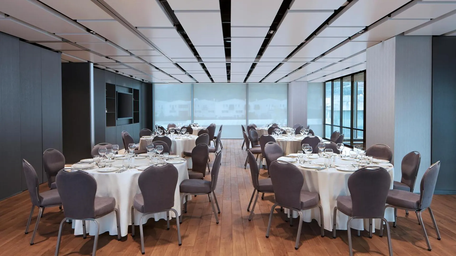 Four Points By Sheraton Istanbul Kagithane Отель