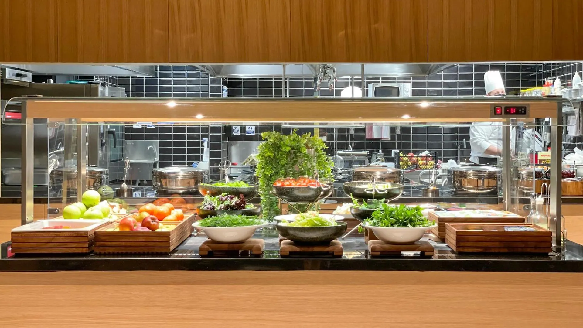 Отель Four Points By Sheraton Istanbul Kagithane