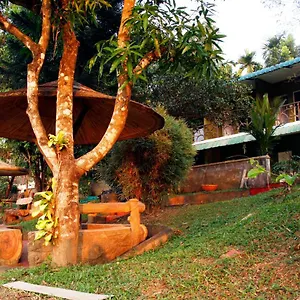 *** Resort Elephant Pass Ayurveda & Yoga Retreat India