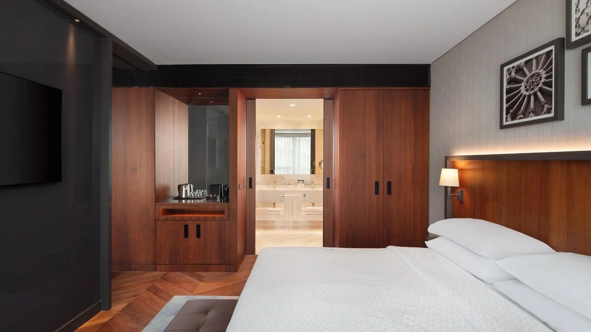 Four Points By Sheraton Istanbul Kagithane Hotel
