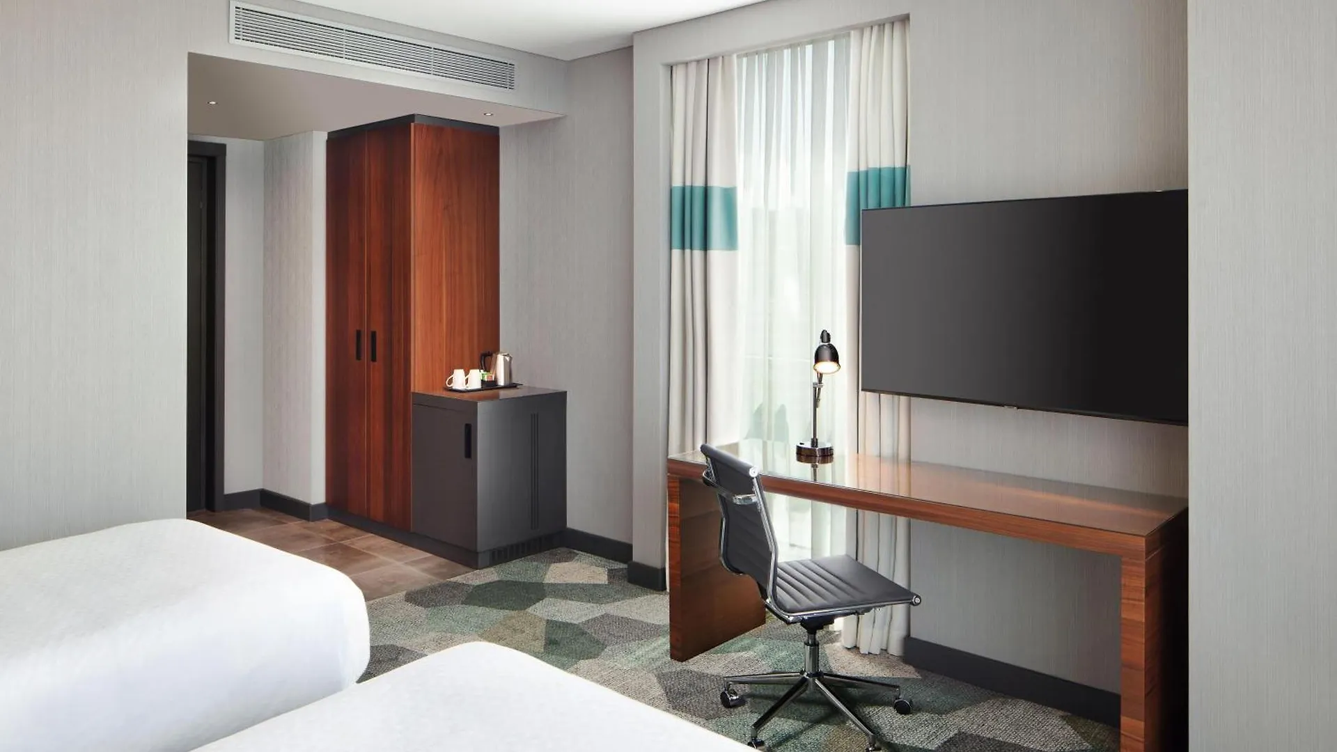Four Points By Sheraton Istanbul Kagithane Hotel
