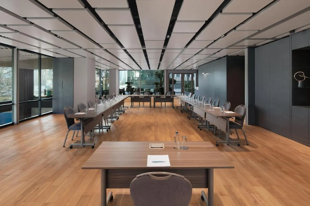 Four Points By Sheraton Istanbul Kagithane 4*,